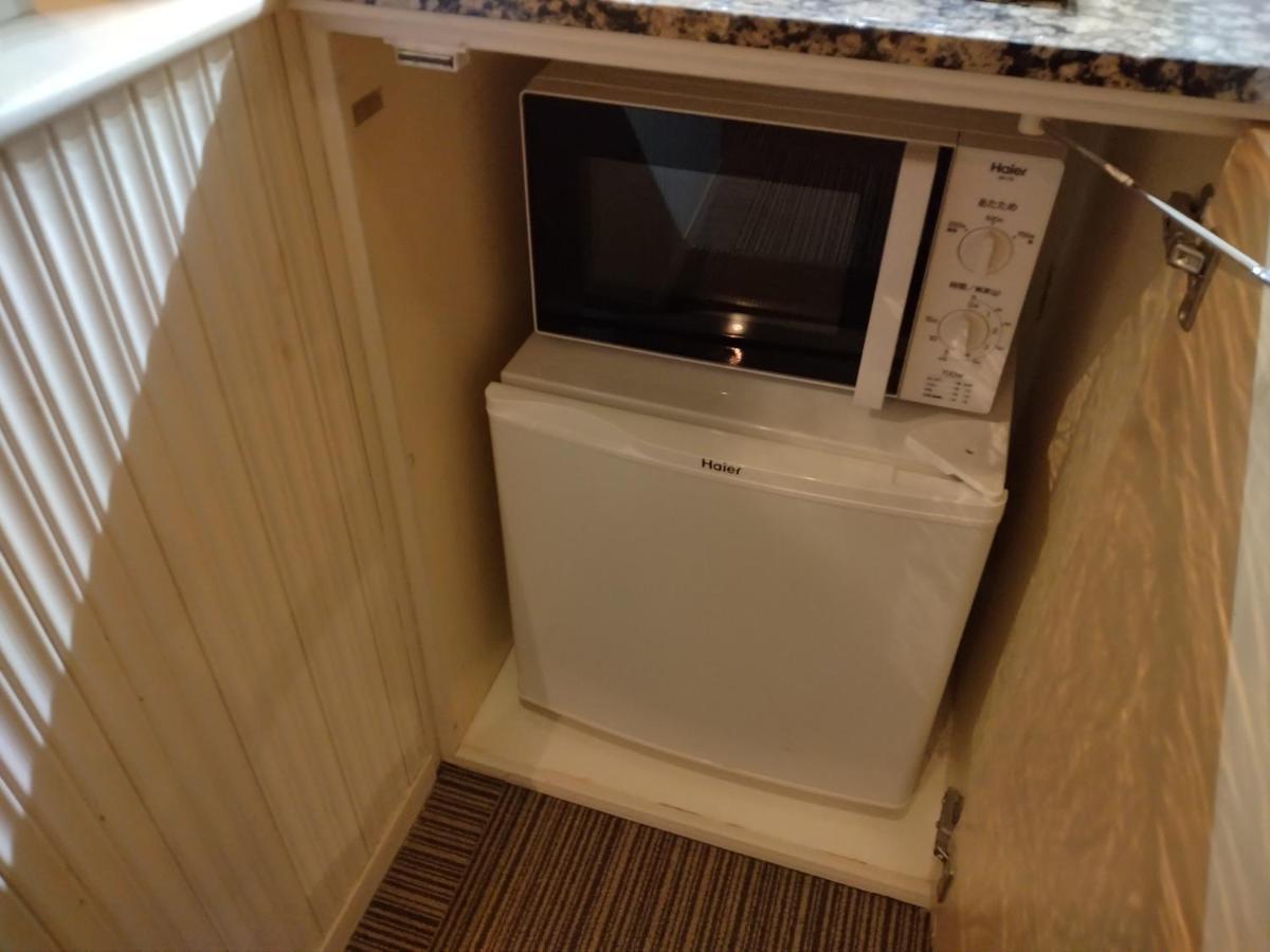 ホテル ベニ ウエスト 大人専用 Ōsaka Exterior foto