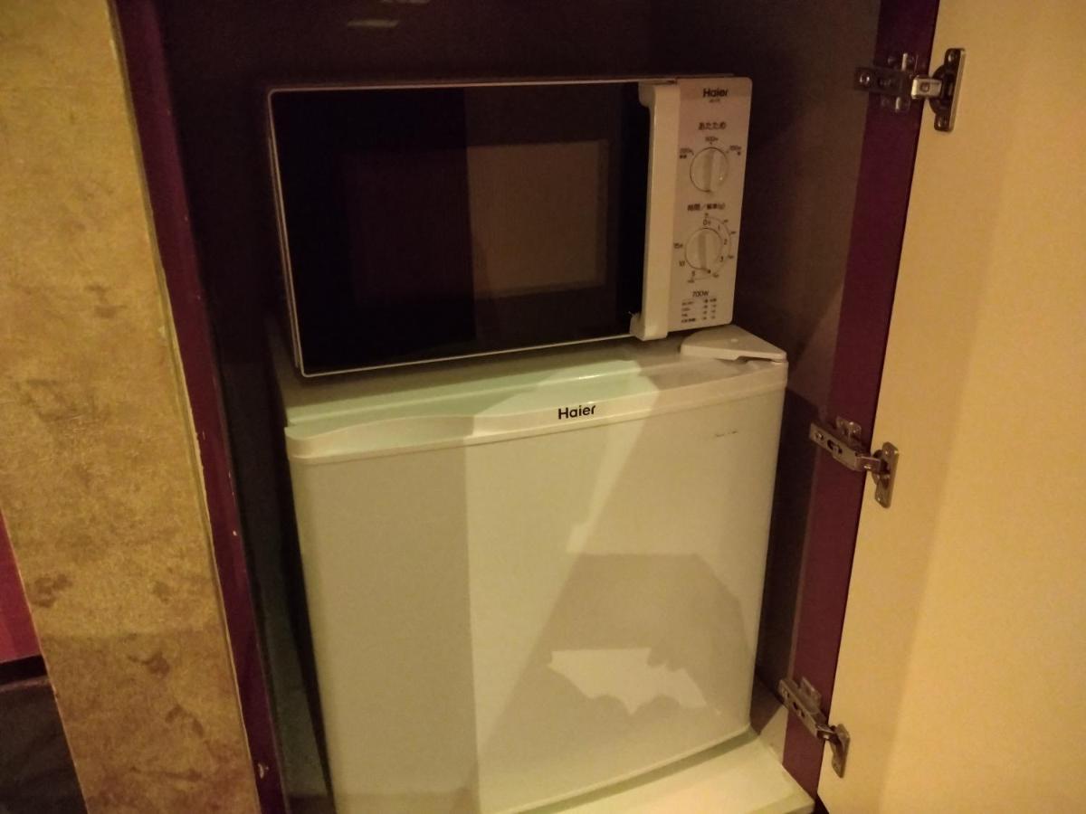 ホテル ベニ ウエスト 大人専用 Ōsaka Exterior foto